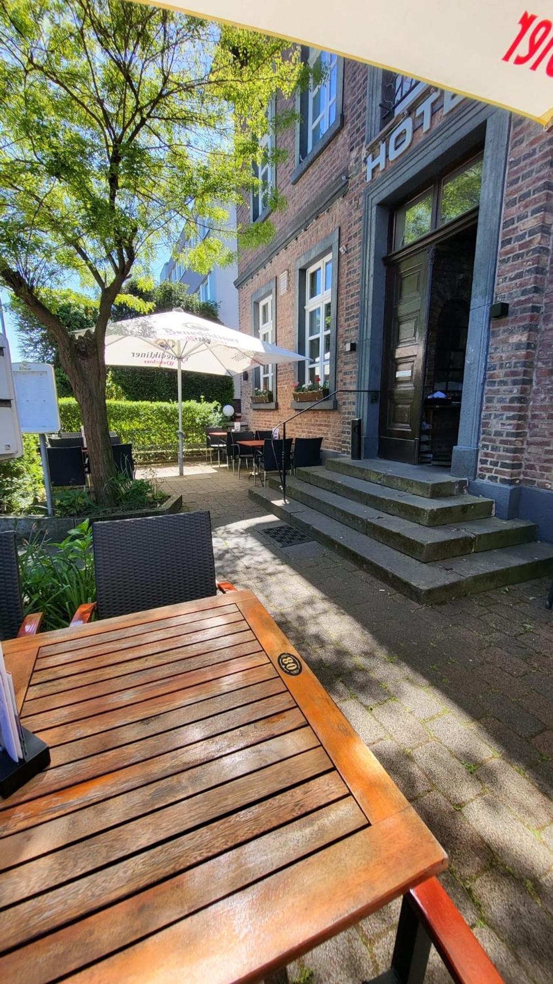 פולהיים Hotel Restaurant Mathildenhof מראה חיצוני תמונה